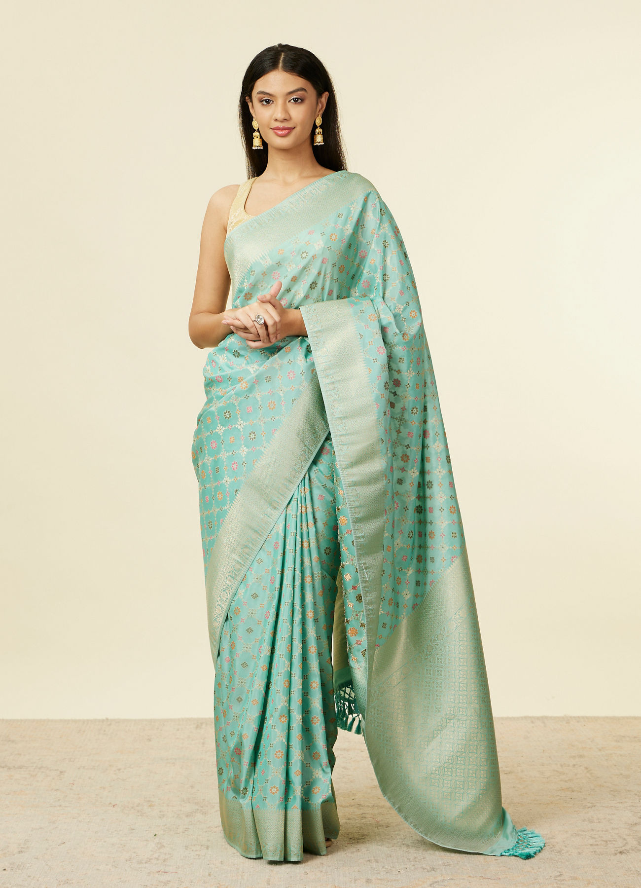 Mohey Women Sea Green Floral Grid Patterned Saree