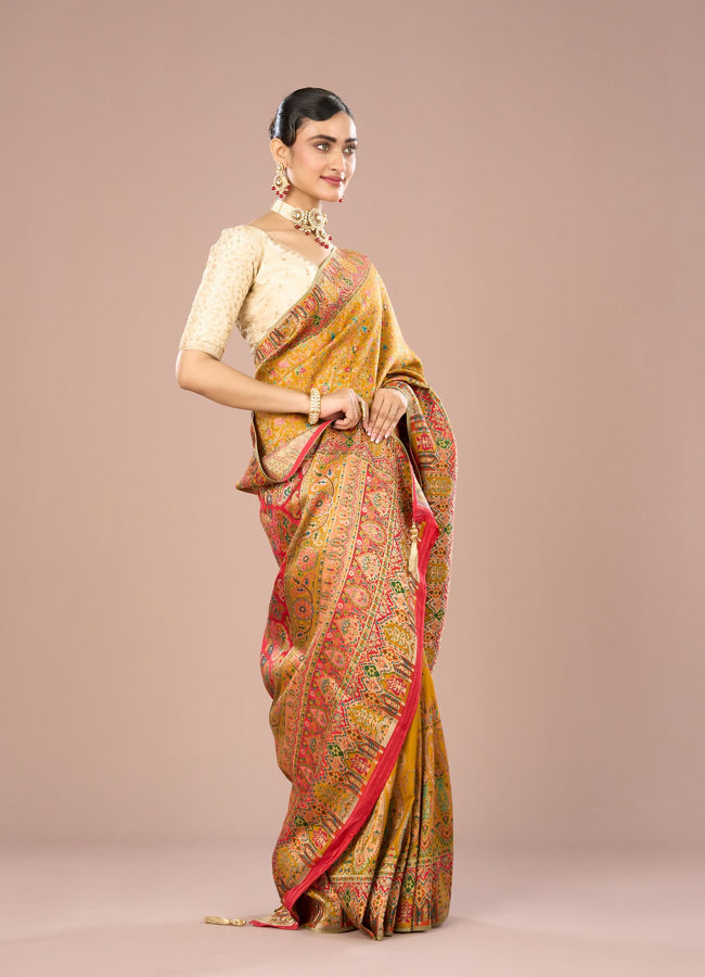 Mohey Women Mustard Yellow Radiance Saree