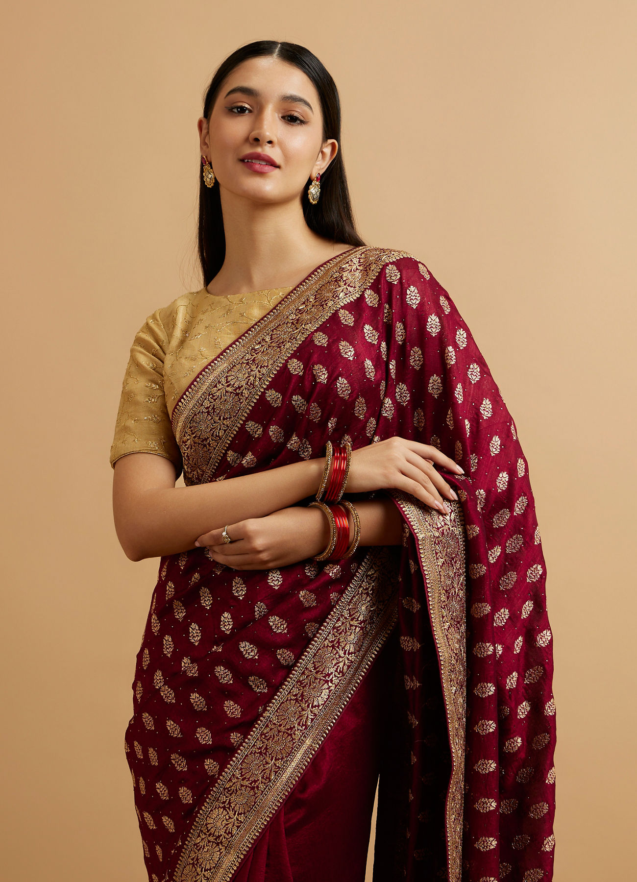 Mohey Women Wine Floral Buta Patterned Saree with Stone Embellishments