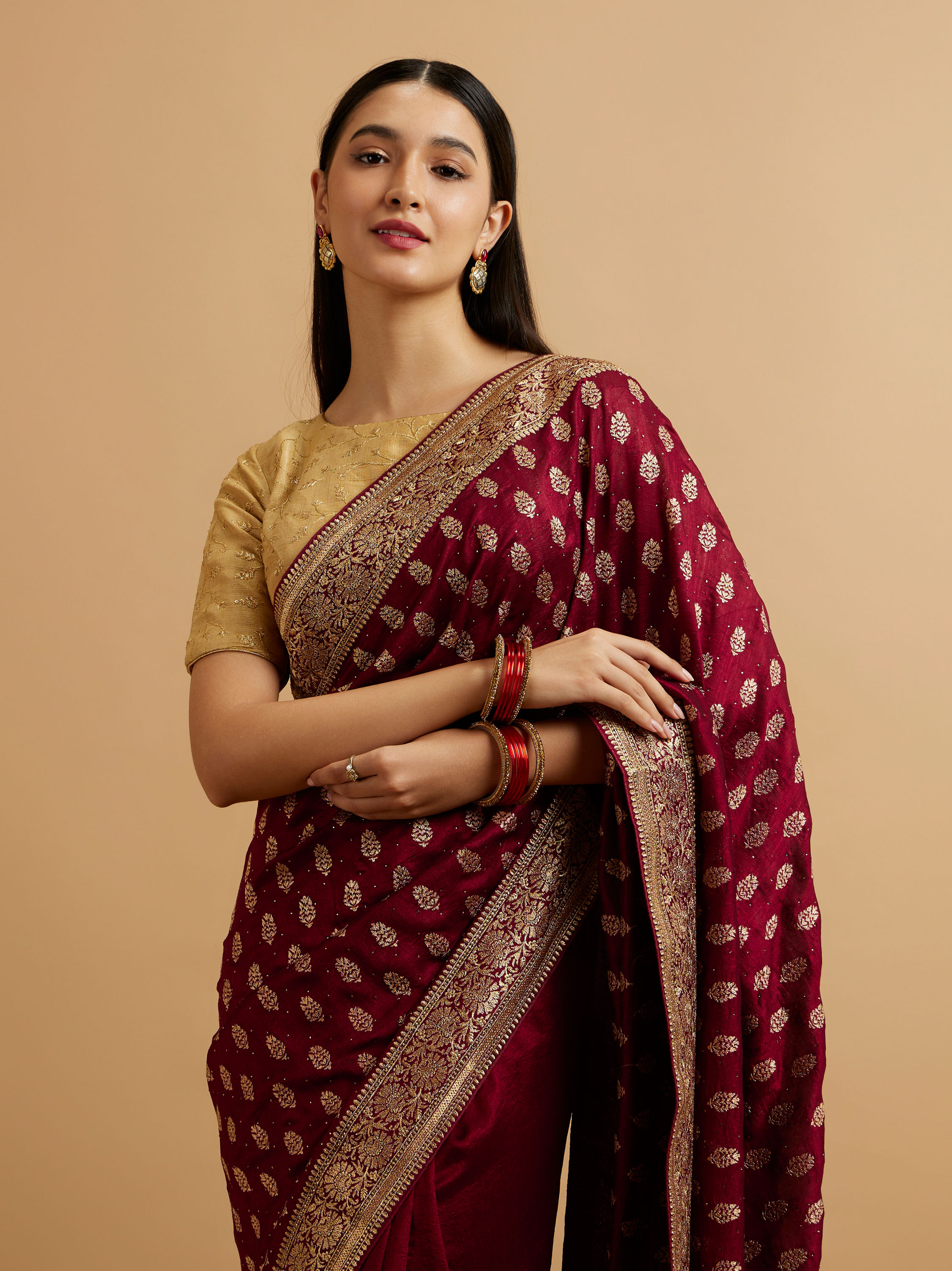 Mohey Women Wine Floral Buta Patterned Saree with Stone Embellishments