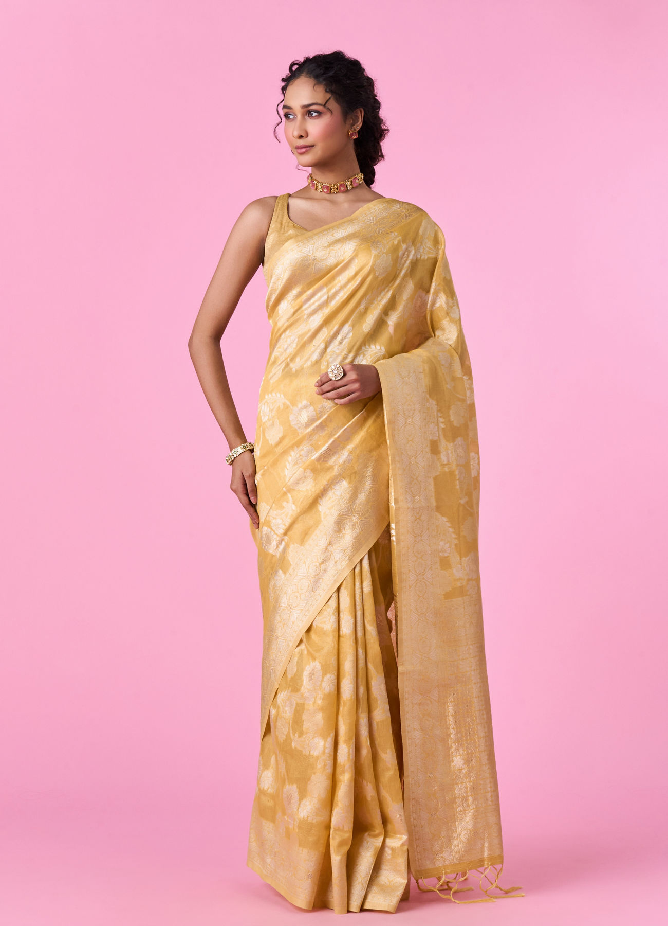 Mohey Women Radiant Light Yellow Saree
