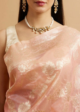 alt message - Mohey Women Pink Floral Patterned Saree image number 3