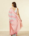 alt message - Mohey Women Pink Light Blue Leaf Patterned Saree image number 2