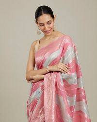 Mohey Women Pink Light Blue Leaf Patterned Saree