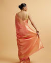 alt message - Mohey Women Coral Pink Diamond Patterned Saree image number 4