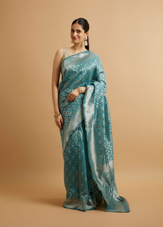 Mohey Women Light Blue Ikat Diamond Patterned Saree with Floral Motifs