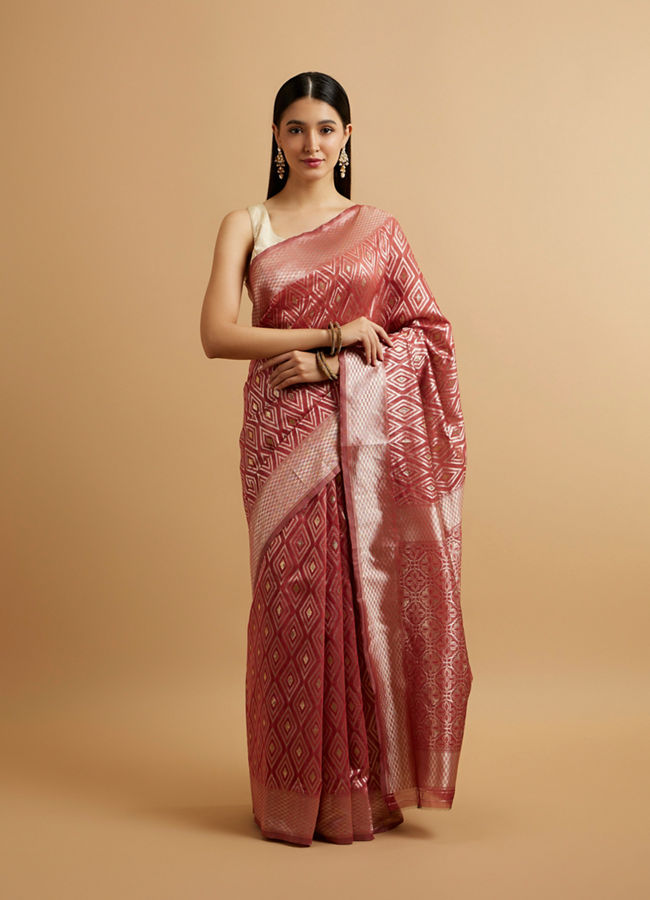 Mohey Women Dusty Pink Ikat Diamond Patterned Saree with Floral Motifs