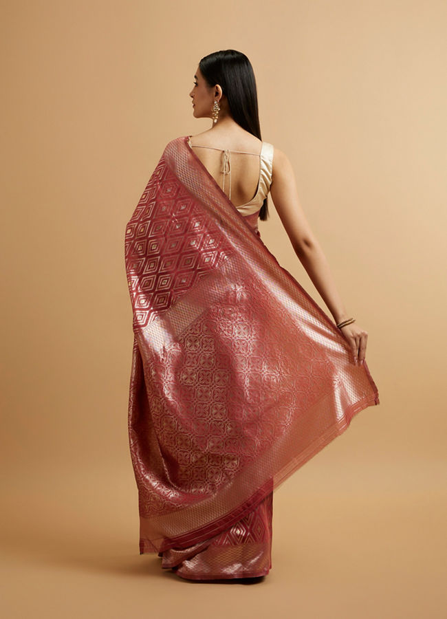 Mohey Women Dusty Pink Ikat Diamond Patterned Saree with Floral Motifs