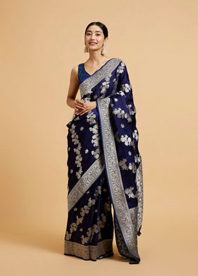 alt message - Mohey Women Indigo Blue Bel Patterned Saree with Intricate Floral Borders image number 0