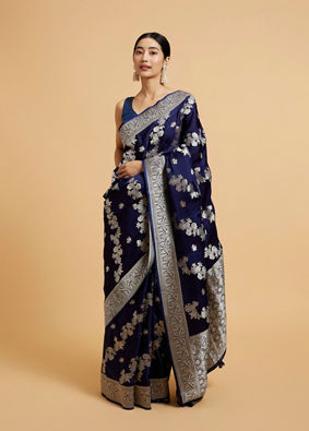 alt message - Mohey Women Indigo Blue Bel Patterned Saree with Intricate Floral Borders image number 2