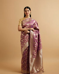 Mohey Women Purple Bel Buti Patterned Saree