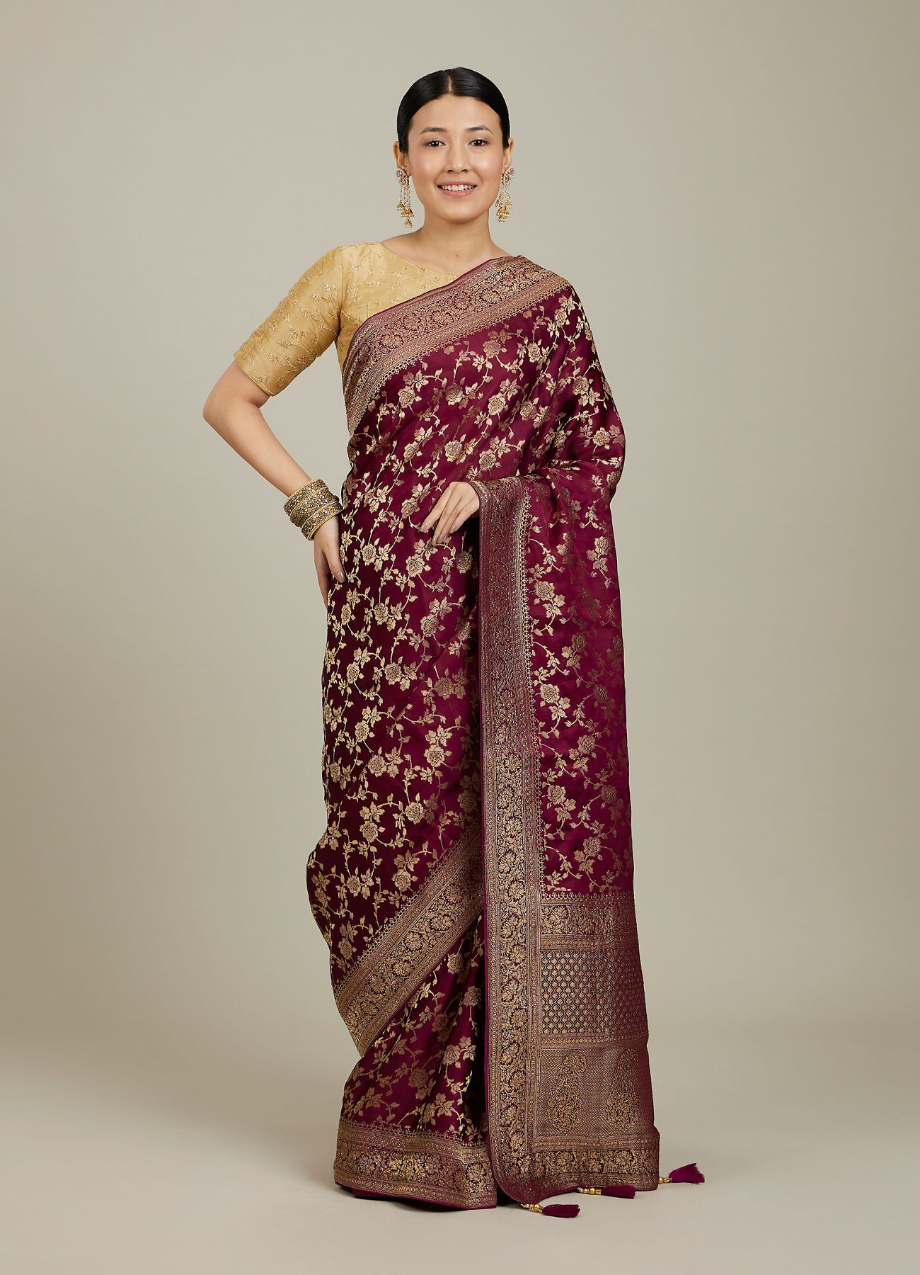 Mohey Women Classic Wine Bel Buti Patterned Bridal Saree