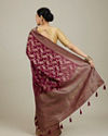 Mohey Women Classic Wine Bel Buti Patterned Saree image number 4