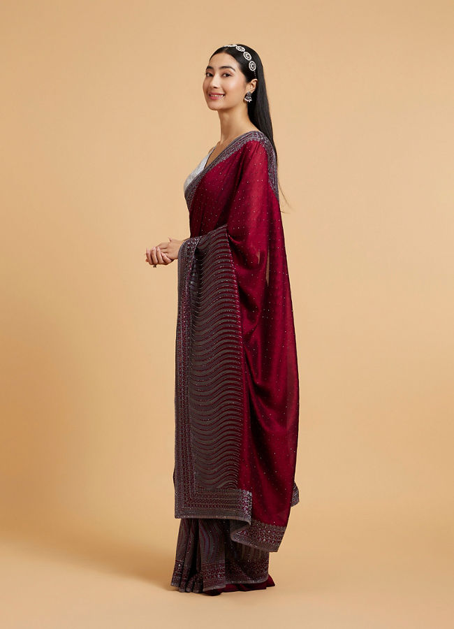 alt message - Mohey Women Wine Elegance Drape Saree image number 2