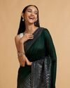 alt message - Mohey Women Bottle Green Wave Patterned Saree with Rhinestones image number 1