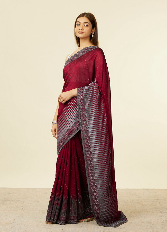 Mohey Women Mauve Wine Stone Embellished Saree image number 3