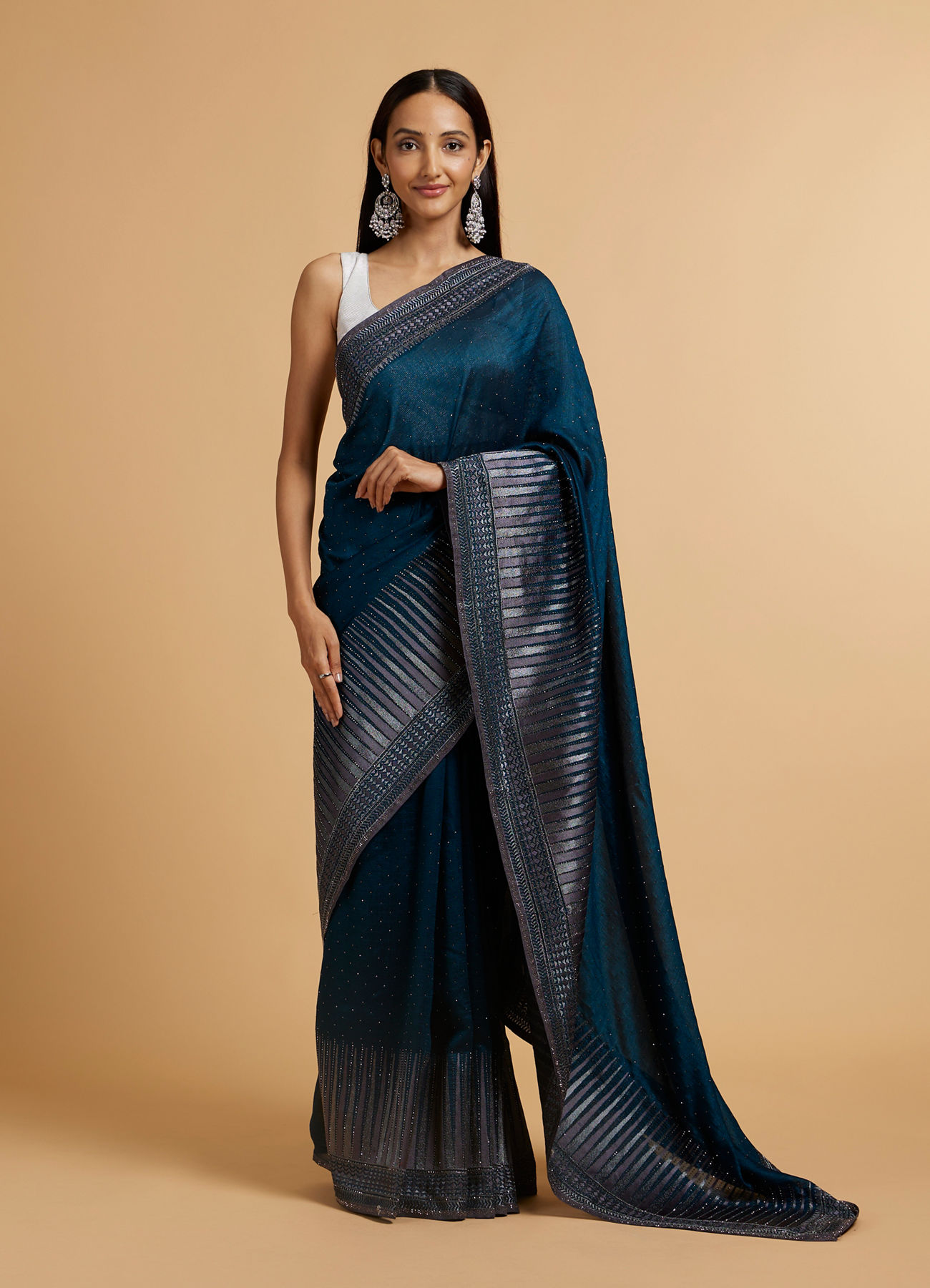 Mohey Women Teal Green Stone Embellished Saree