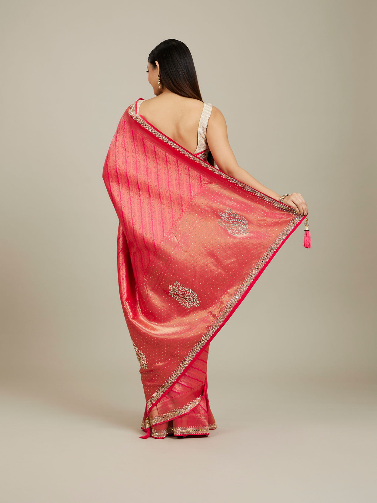 Mohey Women Radiant Rani Pink Saree