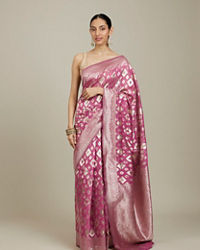 Mohey Women Purple Ikat Diamond Patterned Saree