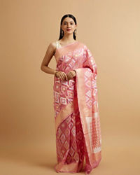 Mohey Women Pink Ikat Diamond Patterned Saree