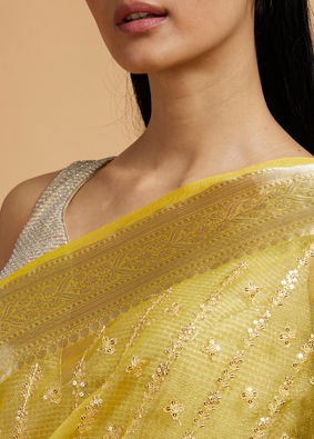 alt message - Mohey Women Light Yellow Embroidered Saree with Sequins image number 3