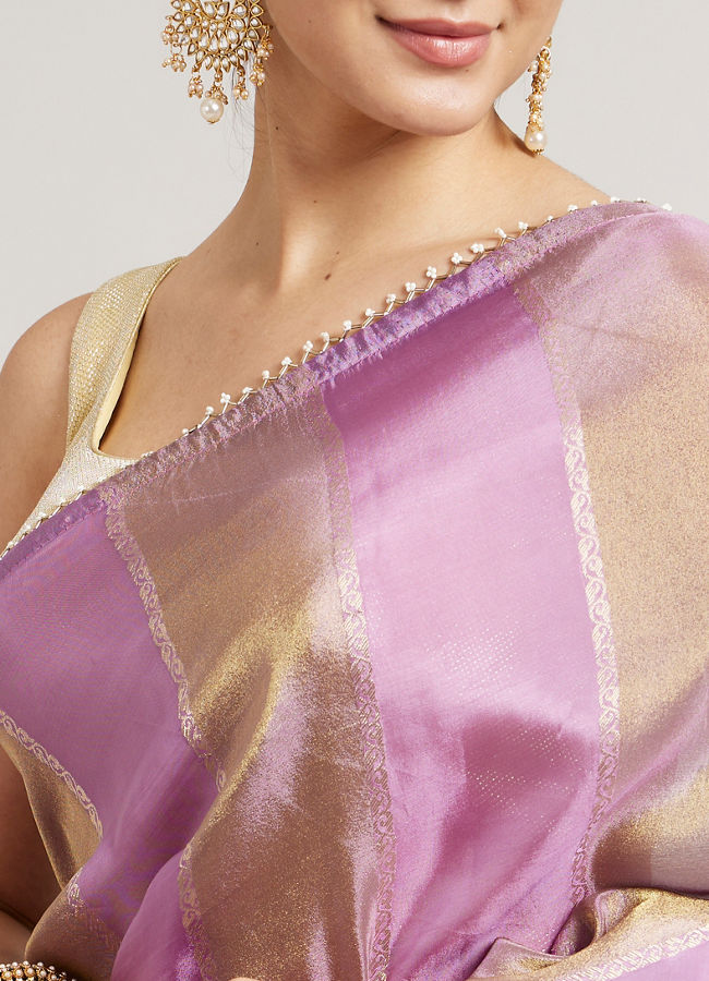 Mohey Women Orchid Purple Paisley & Bel Buti Patterned Saree with Pearl Border