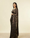 alt message - Mohey Women Kohl Black Jaal Patterned Stone Embellished Saree image number 3