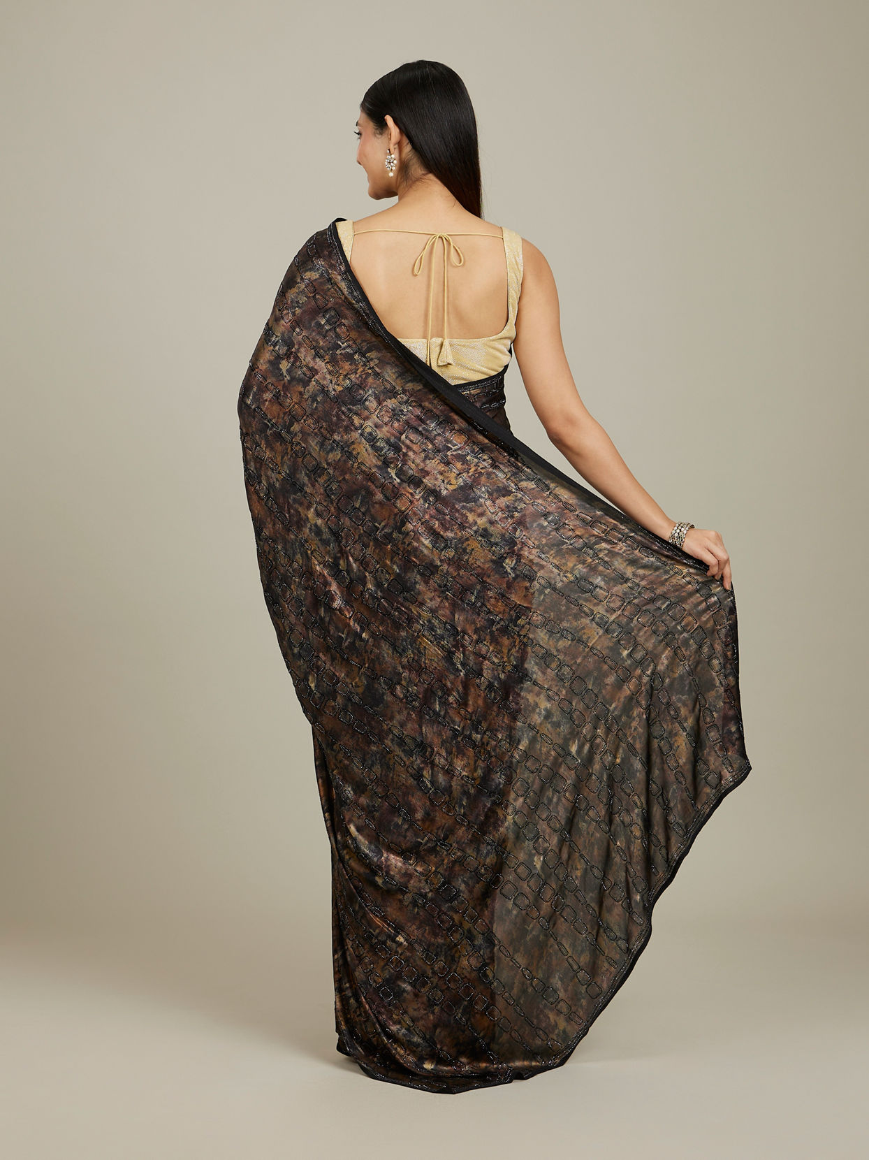 Mohey Women Kohl Black Jaal Patterned Stone Embellished Saree
