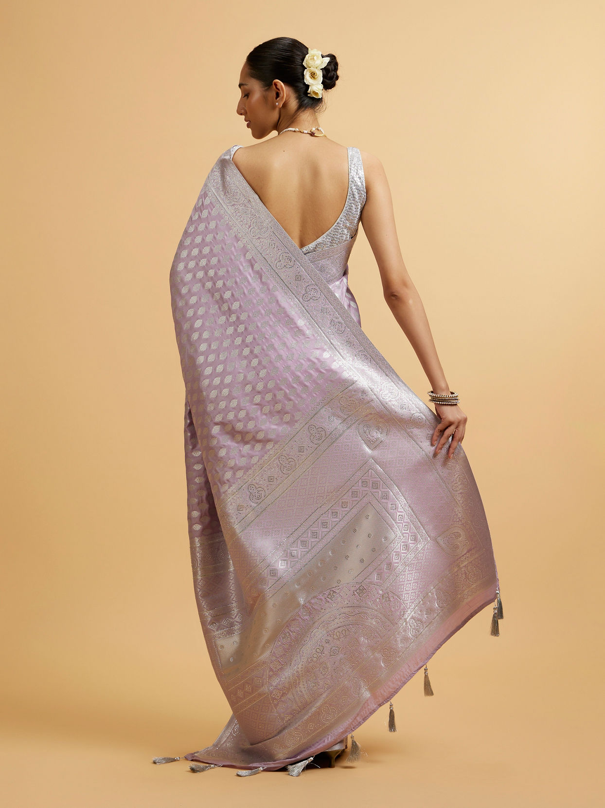 Mohey Women Purple Buta Jaal Patterned Saree with Rhinestone Work