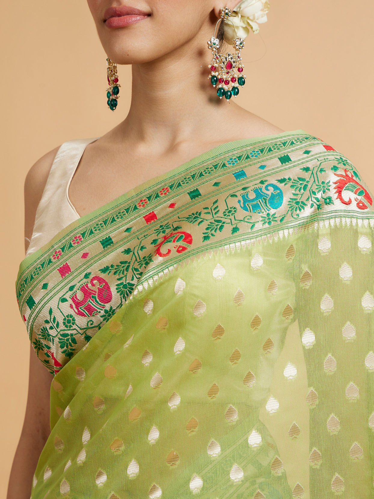 Mohey Women Pista Green Celestial Saree image number 3