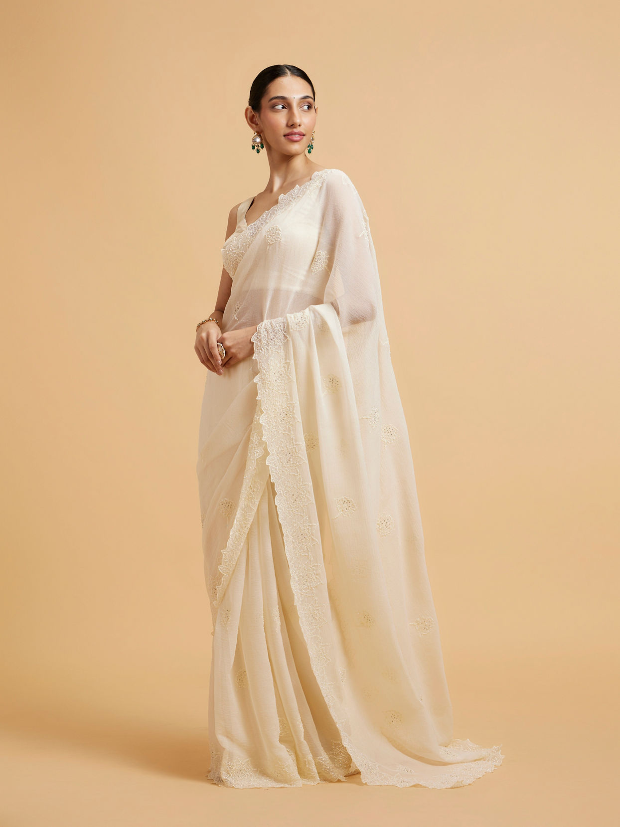 Mohey Women Enchanting Dark Cream Organza Saree