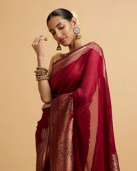 Mohey Women Wine Leaf and Floral Patterned Saree with Stone Work