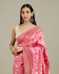 Mohey Women Pink Elegance Saree