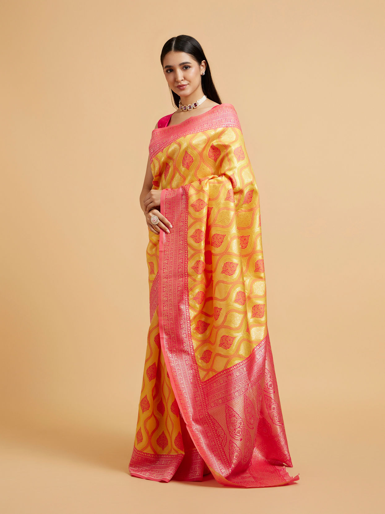 Mohey Women Sunshine Yellow Ogee Patterned Saree with Floral Medallions