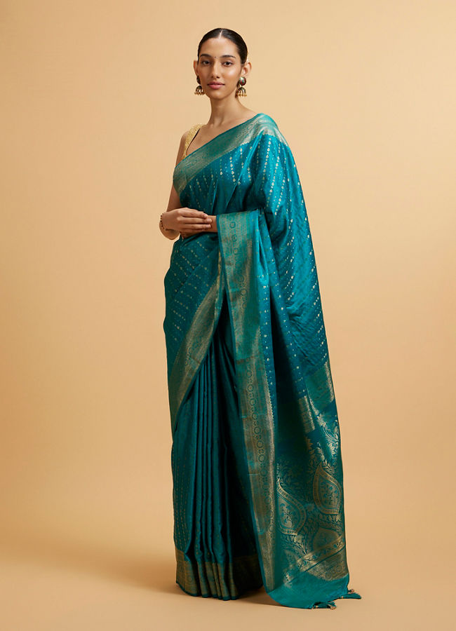 Mohey Women Rama Green Floral Buta Patterned Saree