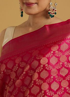 Mohey Women Rani Radiance Saree image number 3