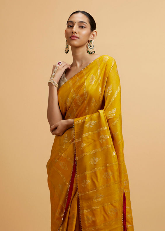 Mohey Women Mustard Yellow Floral Buta Patterned Saree