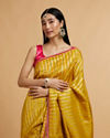 alt message - Mohey Women Mustard Yellow Linear Leaf Patterned Saree image number 1