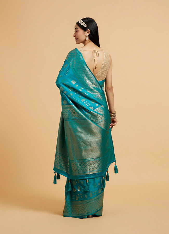 Mohey Women Rama Green Saree with Paisley and Buta Motifs