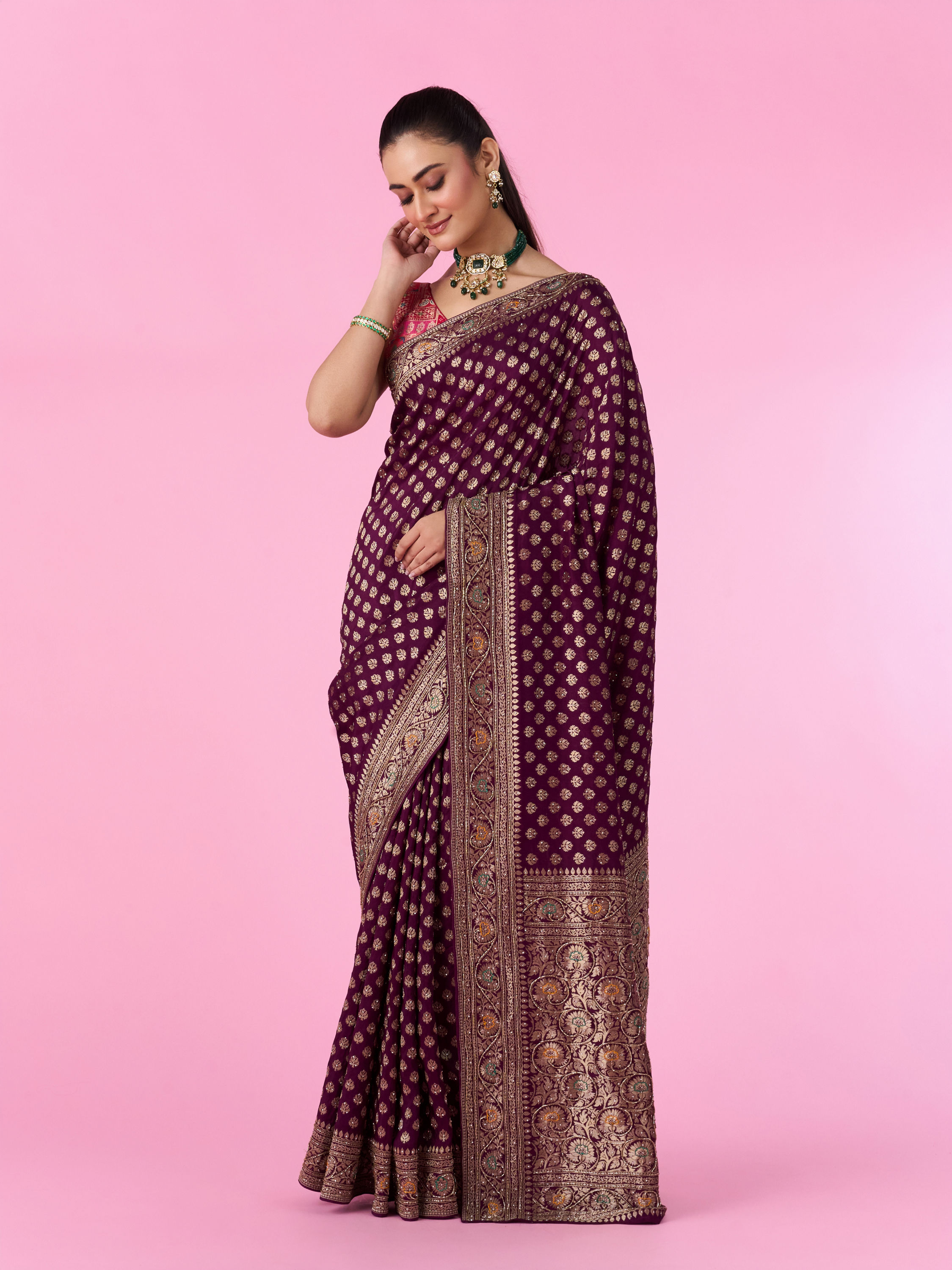 Mohey Women Wine Hue Magnificence Saree