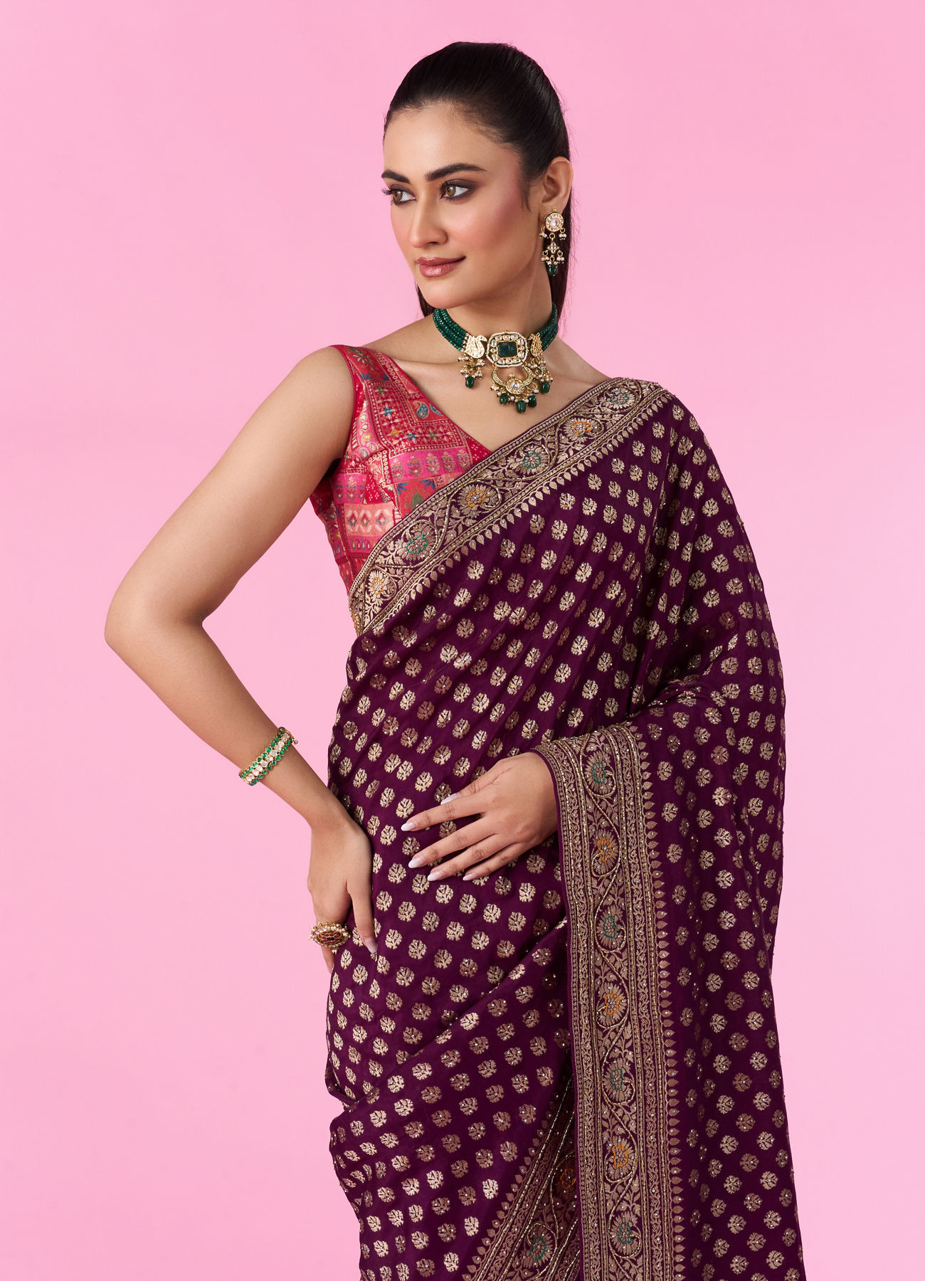 Mohey Women Wine Hue Magnificence Saree