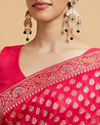 alt message - Mohey Women Rani Pink Buta Jaal Patterned Saree with Cutdana & Rhinestone Work image number 3