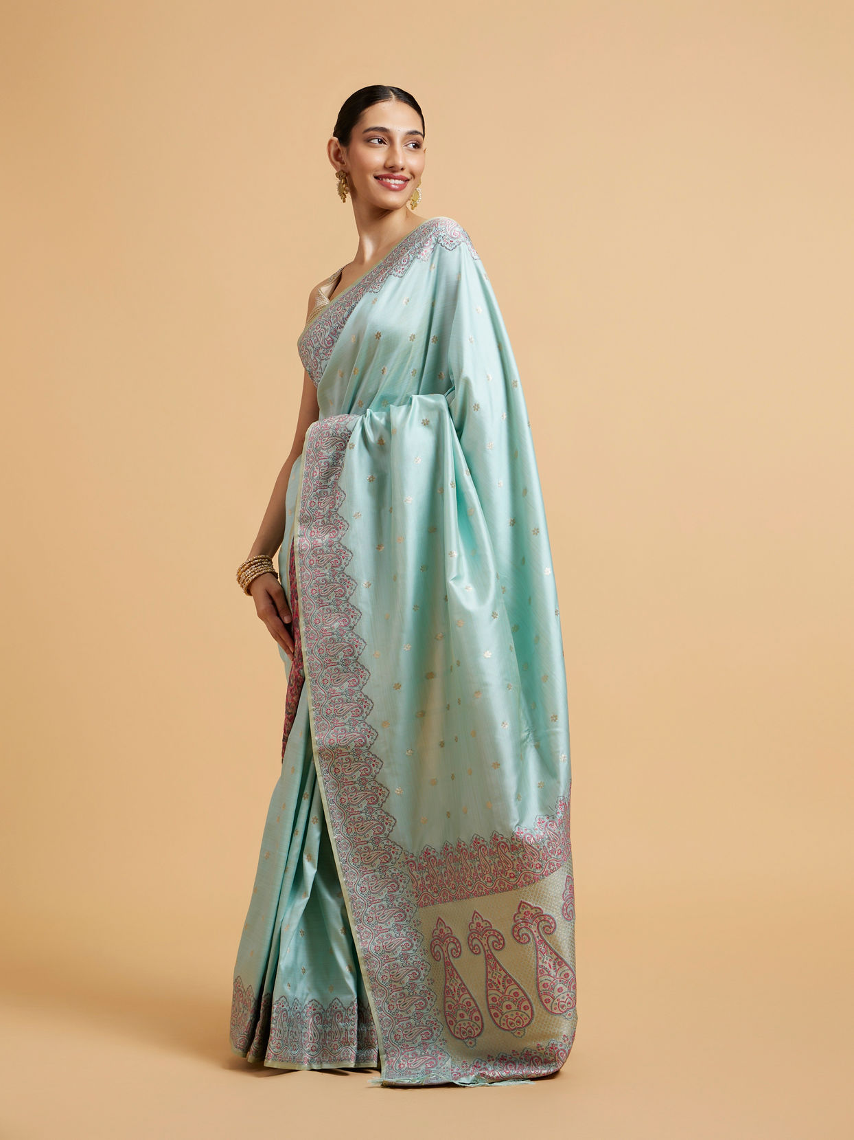 Mohey Women Powder Blue Floral Buta Patterned Saree with Paisley Border