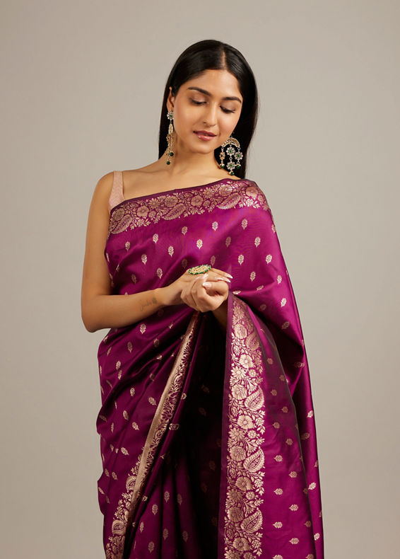 Mohey Women Wine Red Floral Buta Jaal Patterned Saree with Bel Buti Borders