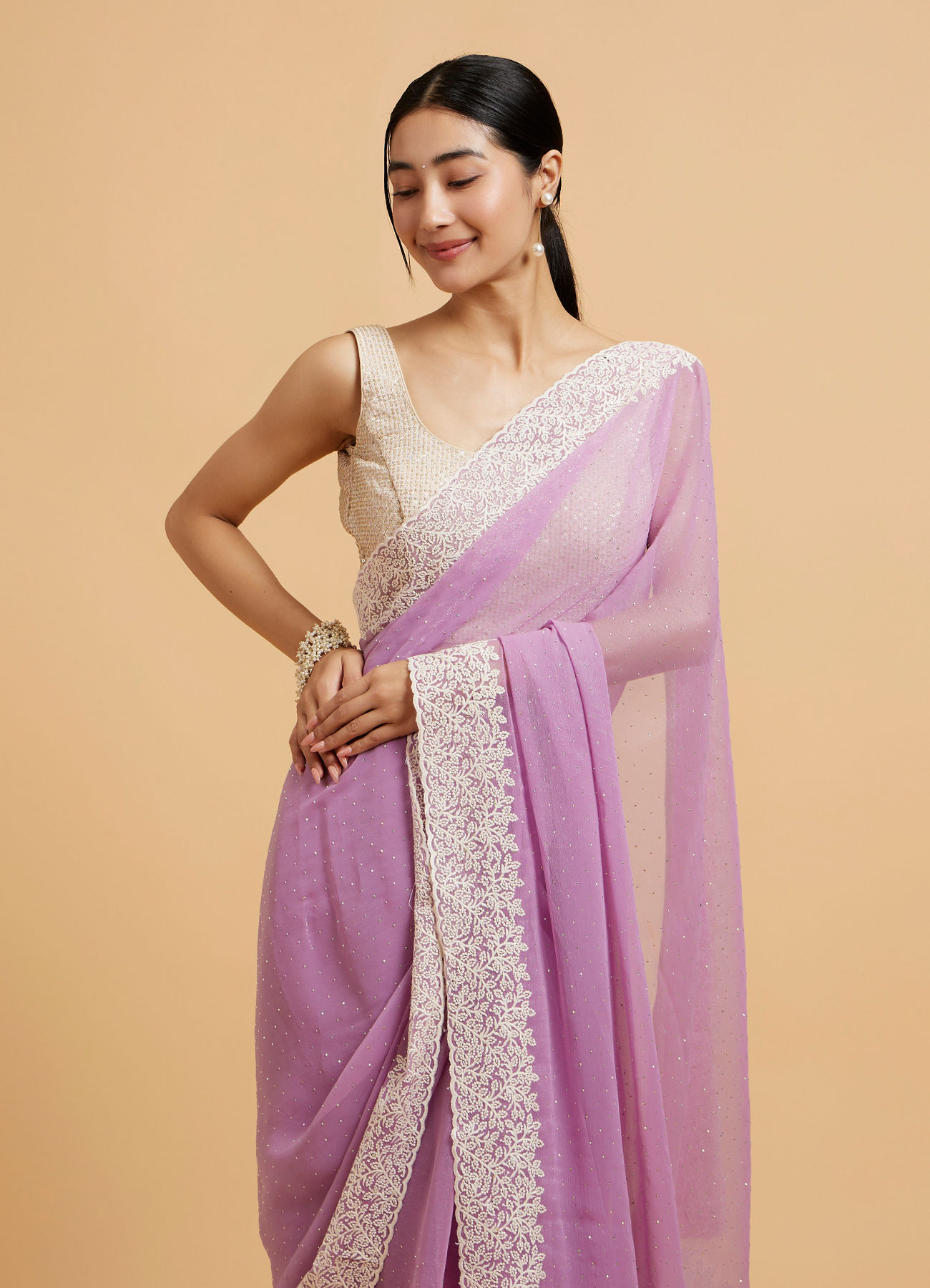 Mohey Women Soft Purple Rhinestone Embellished Saree with Bel Patterned Border