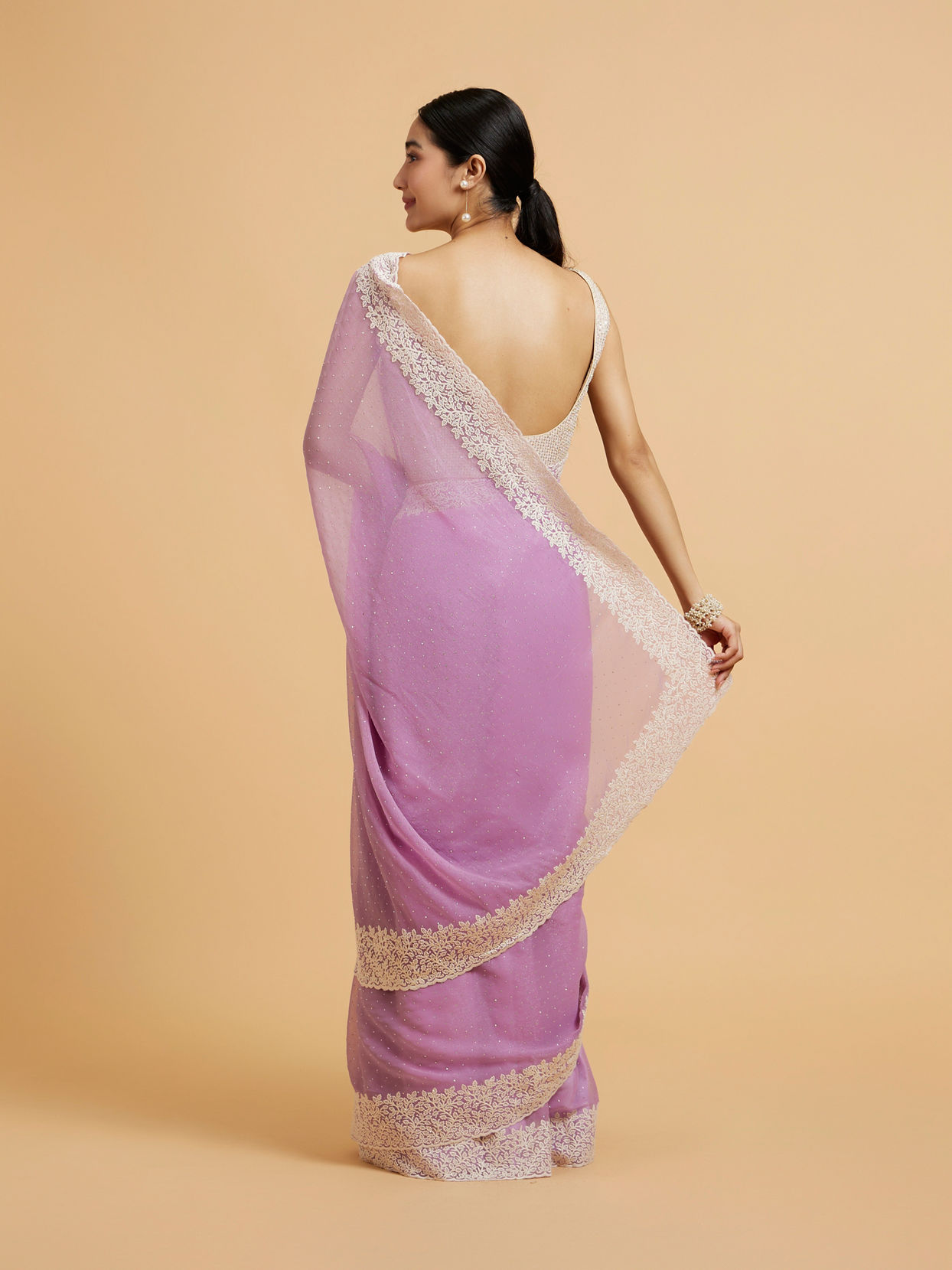 Mohey Women Soft Purple Rhinestone Embellished Saree with Bel Patterned Border