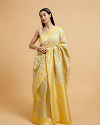 Mohey Women Sunshine Yellow Chevron Patterned Saree with Intricate Borders