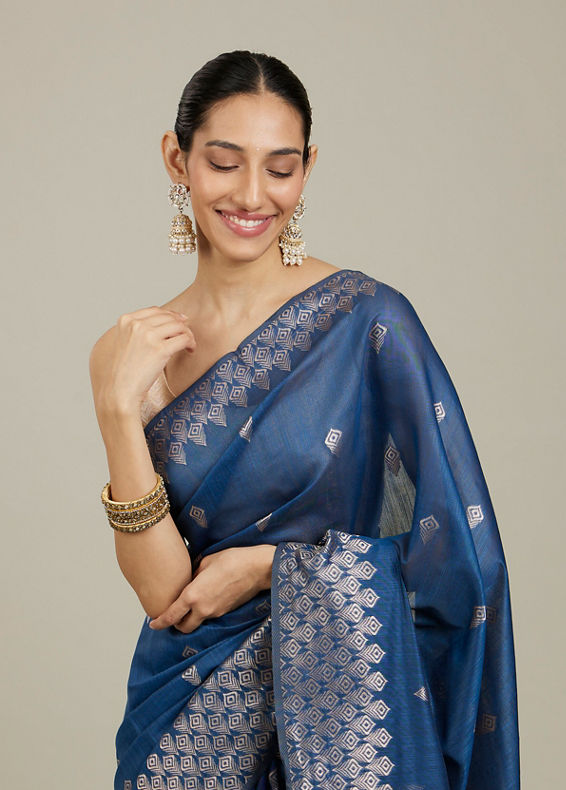 Mohey Women Indigo Blue Saree with Geometric Motifs and Floral Motifs on Border