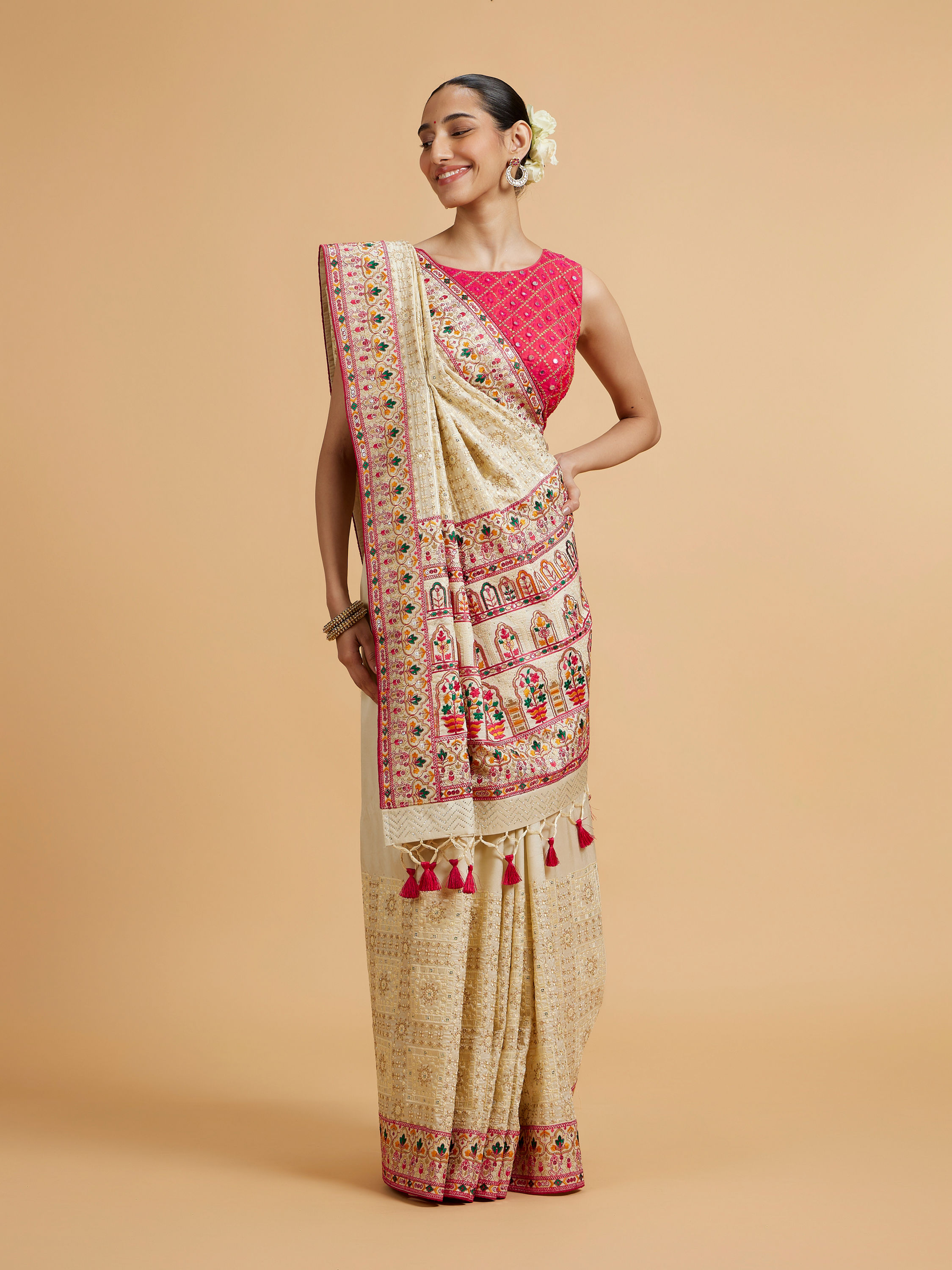 Mohey Women Cream Beige Floral Embroidered Saree with Sequin Work