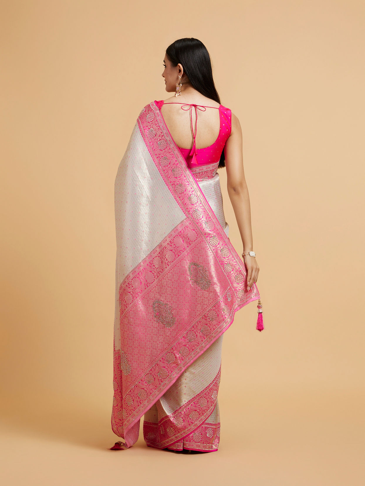 Mohey Women Cream and Pink Buta Patterned Saree with Rhinestone Work on Borders